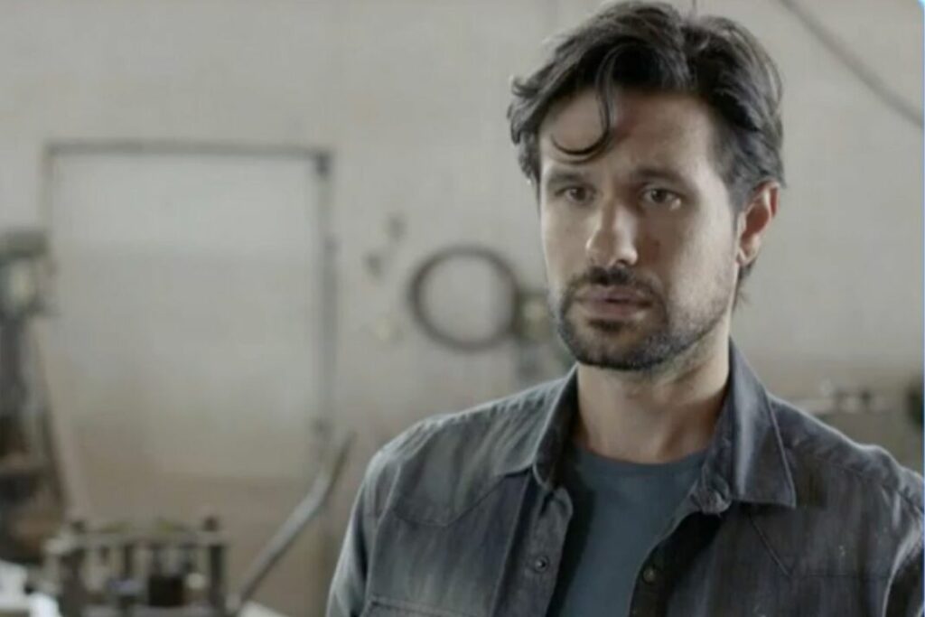 Σασμός:Αυτή η σκηνή θα κάνει του τηλεθεατές να “λιώσουν”…δεν θα μείνει κανένας ασυγκίνητος. Σασμός:Αυτή-η-σκηνή-θα-κάνει-του-τηλεθεατές-να-“λιώσουν”…δεν-θα-μείνει-κανένας-ασυγκίνητος.