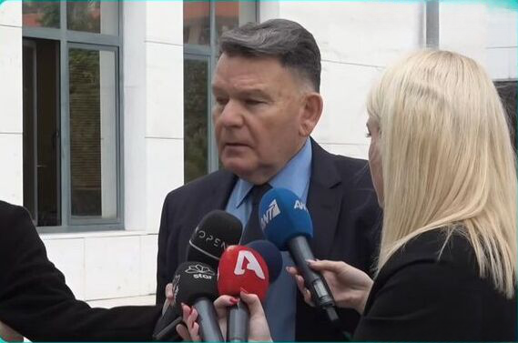 Αλέξης Κούγιας:Έχασε τις αισθήσεις του μέσα στη δικαστική αίθουσα. Αλέξης-Κούγιας:Έχασε-τις-αισθήσεις-του-μέσα-στη-δικαστική-αίθουσα.