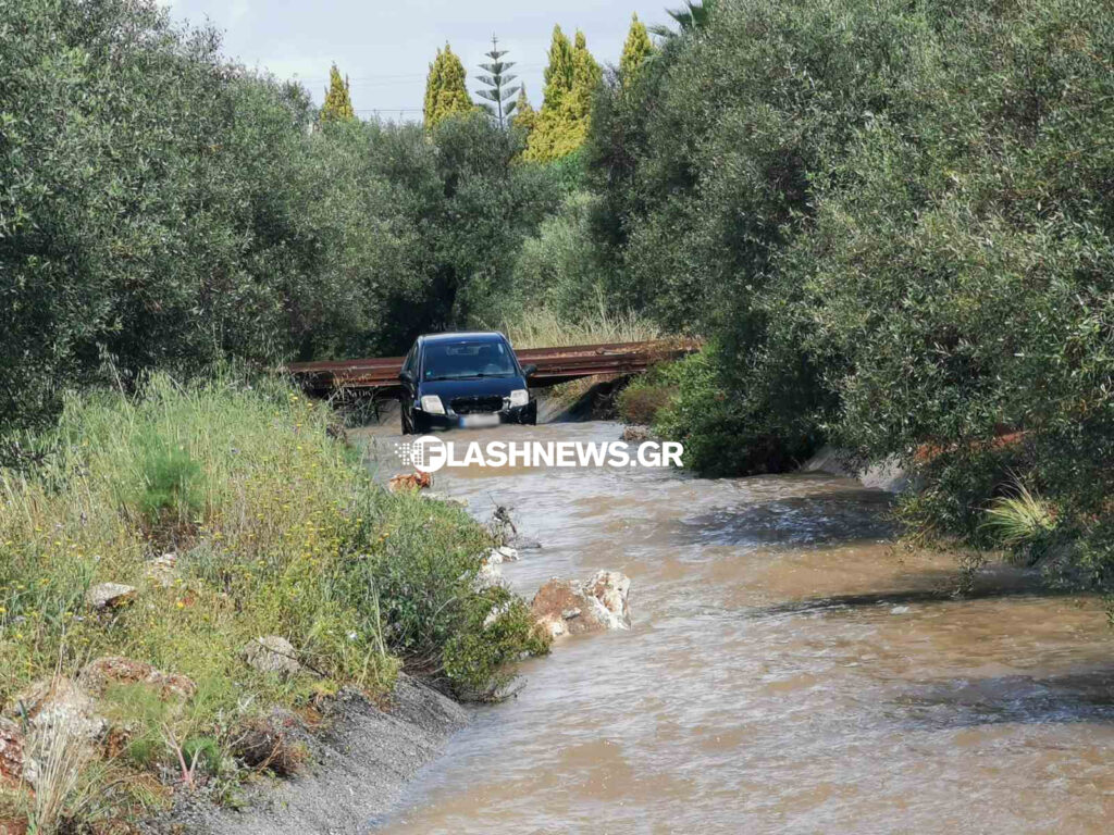 Χανιά:Σοκαριστικό περιστατικό.Πήρε τηλέφωνο τον πατέρα του την ώρα που παρασυρόταν από τον χείμαρρο… Χανιά:Σοκαριστικό-περιστατικό.Πήρε-τηλέφωνο-τον-πατέρα-του-την-ώρα-που-παρασυρόταν-από-τον-χείμαρρο…