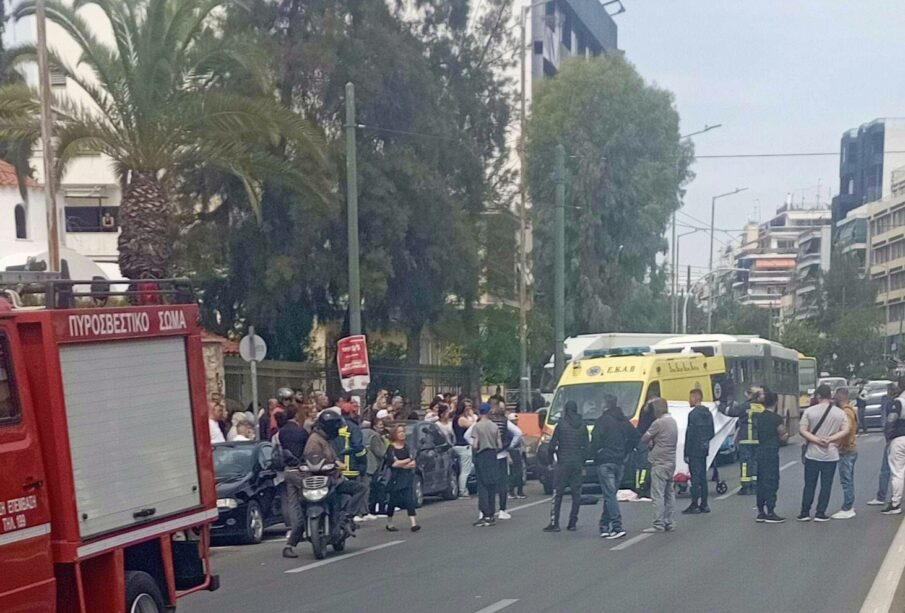 Καλλιθέα:Δεν το χωράει ο ανθρώπινους νους.13χρονη σκοτώθηκε όταν… Καλλιθέα:Δεν-το-χωράει-ο-ανθρώπινους-νους.13χρονη-σκοτώθηκε-όταν…