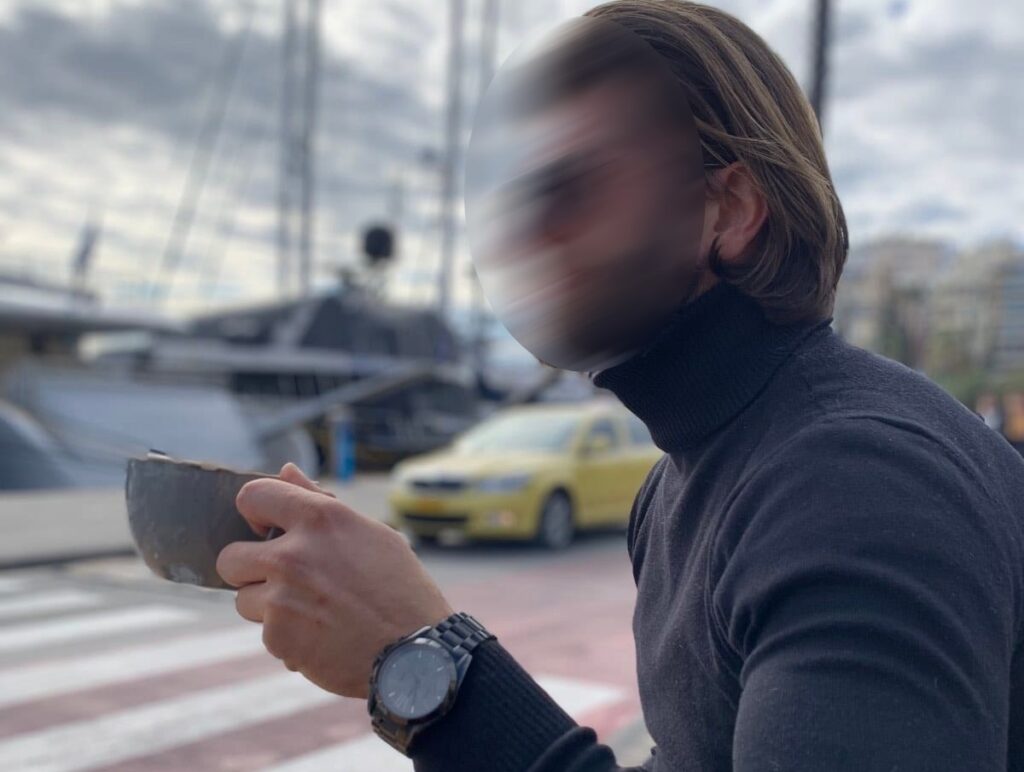 Καλλιμάρμαρο:Θρήνος για τον 30χρονο αστυνομικό που σκοτώθηκε. Καλλιμάρμαρο:Θρήνος-για-τον-30χρονο-αστυνομικό-που-σκοτώθηκε.