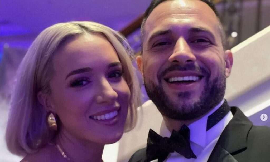 Θύμα μεγάλης κλοπής ο σύζυγος της Καλομοίρας.Έπεσε θύμα σπείρας… Θύμα-μεγάλης-κλοπής-ο-σύζυγος-της-Καλομοίρας.Έπεσε-θύμα-σπείρας…