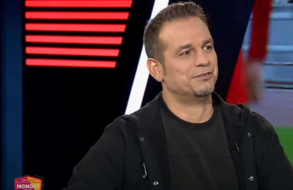 Ντέμης Νικολαΐδης:Αυτή είναι η κατά δέκα χρόνια νεότερη σύντροφος του. Ντέμης-Νικολαΐδης:Αυτή-είναι-η-κατά-δέκα-χρόνια-νεότερη-σύντροφος-του.