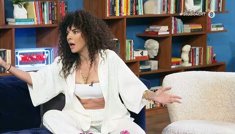 Μαρία Σολωμού: “Άκουσα να λένε: “πώς είναι έτσι η Σολωμού, σαν σκ#μπ@ είναι…” Μαρία-Σολωμού:-“Άκουσα-να-λένε:-“πώς-είναι-έτσι-η-Σολωμού,-σαν-σκ#μπ@-είναι…”