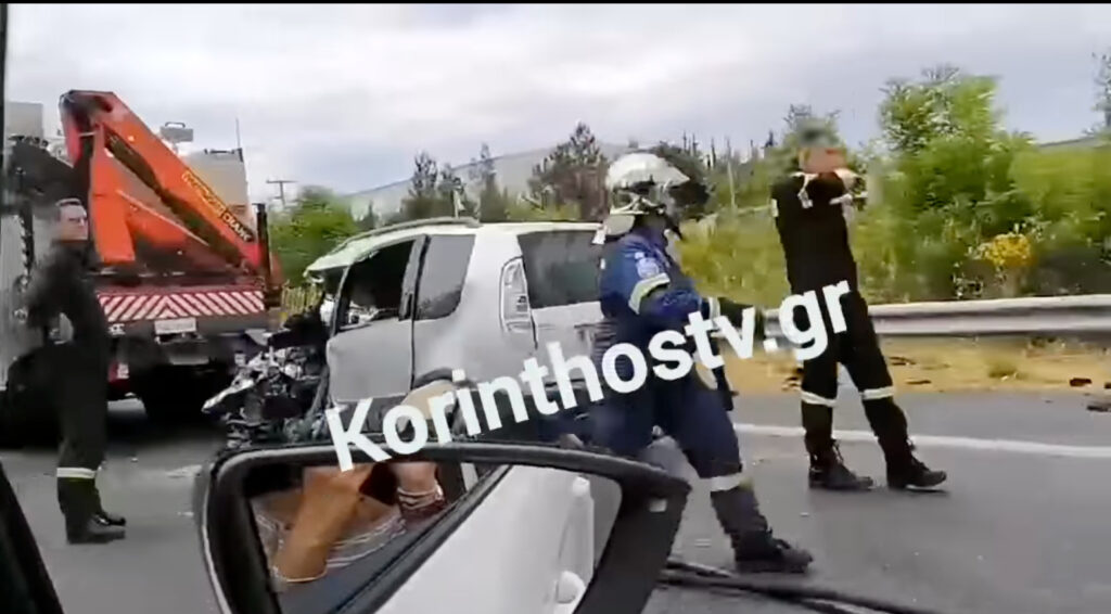 Τροχαίο στην Κορίνθου – Τριπόλεως: Μπήκε στο αντίθετο ρεύμα και έπεσε πάνω σε ανακριτικό της τροχαίας Τροχαίο-στην-Κορίνθου-–-Τριπόλεως:-Μπήκε-στο-αντίθετο-ρεύμα-και-έπεσε-πάνω-σε-ανακριτικό-της-τροχαίας