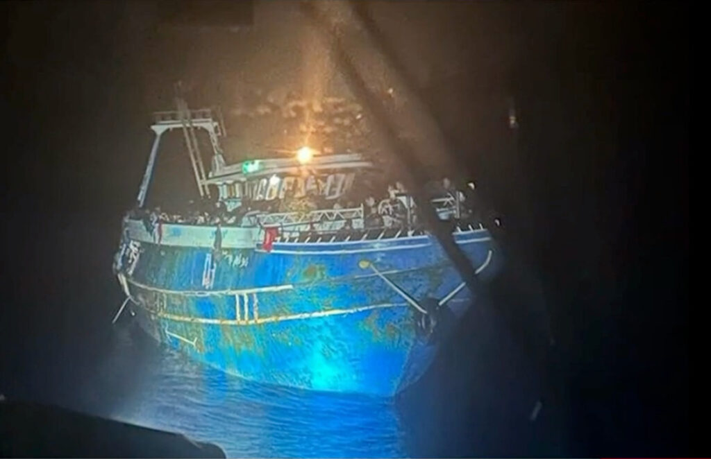 Ναυάγιο στην Πύλο: Ανατροπή με το πλοίο του θανάτου – Ξεκίνησε το ταξίδι από… Ναυάγιο-στην-Πύλο:-Ανατροπή-με-το-πλοίο-του-θανάτου-–-Ξεκίνησε-το-ταξίδι-από…