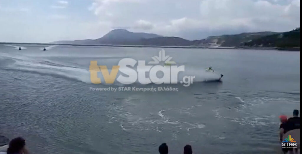 Σοκαριστικό ατύχημα στην Εύβοια: Προσγειώθηκαν με τα τζετ σκι από τη θάλασσα στη στεριά Σοκαριστικό-ατύχημα-στην-Εύβοια:-Προσγειώθηκαν-με-τα-τζετ-σκι-από-τη-θάλασσα-στη-στεριά