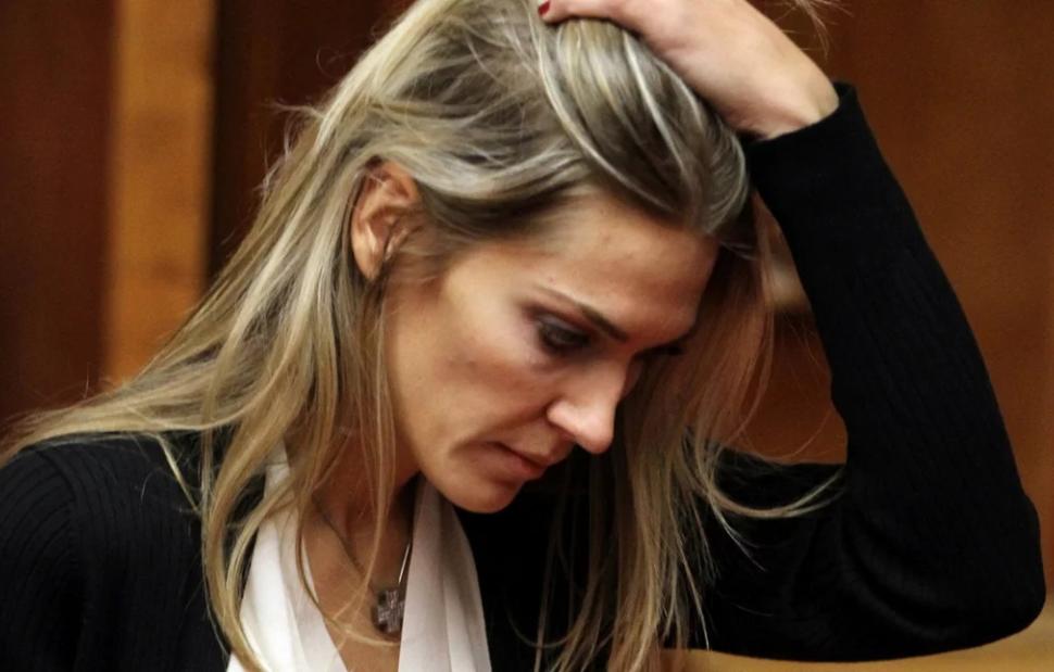 Έρευνα στο σπίτι της Εύας Καιλή στο Ψυχικό και της αδερφής της στην Κηφισιά Έρευνα-στο-σπίτι-της-Εύας-Καιλή-στο-Ψυχικό-και-της-αδερφής-της-στην-Κηφισιά