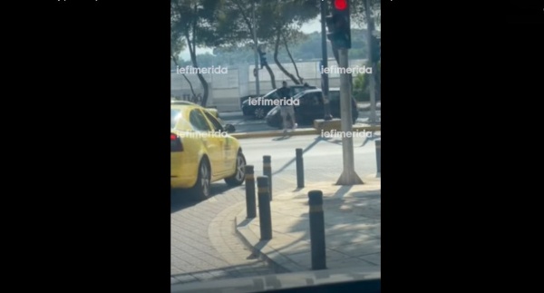 Βουλιαγμένη: Η σοκαριστική στιγμή που νεαρός χάνει τη ζωή του, ενώ διασχίζει τον δρόμο Βουλιαγμένη:-Η-σοκαριστική-στιγμή-που-νεαρός-χάνει-τη-ζωή-του,-ενώ-διασχίζει-τον-δρόμο