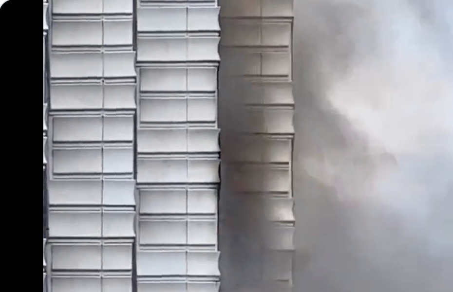 Τραγωδία στο Βερολίνο: Βρήκαν σοκαριστικό θάνατο -Αυτό που έκαναν για να σωθούν από την πυρκαγιά τους στοίχισε τη ζωή Τραγωδία-στο-Βερολίνο:-Βρήκαν-σοκαριστικό-θάνατο-Αυτό-που-έκαναν-για-να-σωθούν-από-την-πυρκαγιά-τους-στοίχισε-τη-ζωή