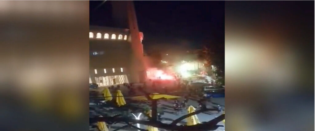 Νέα Φιλαδέλφεια: Σοκαριστικές λεπτομέρειες για φίλαθλο της ΑΕΚ που νοσηλεύεται με σοβαρά τραύματα – Κρύφτηκε σε χαντάκι και… Νέα-Φιλαδέλφεια:-Σοκαριστικές-λεπτομέρειες-για-φίλαθλο-της-ΑΕΚ-που-νοσηλεύεται-με-σοβαρά-τραύματα-–-Κρύφτηκε-σε-χαντάκι-και…