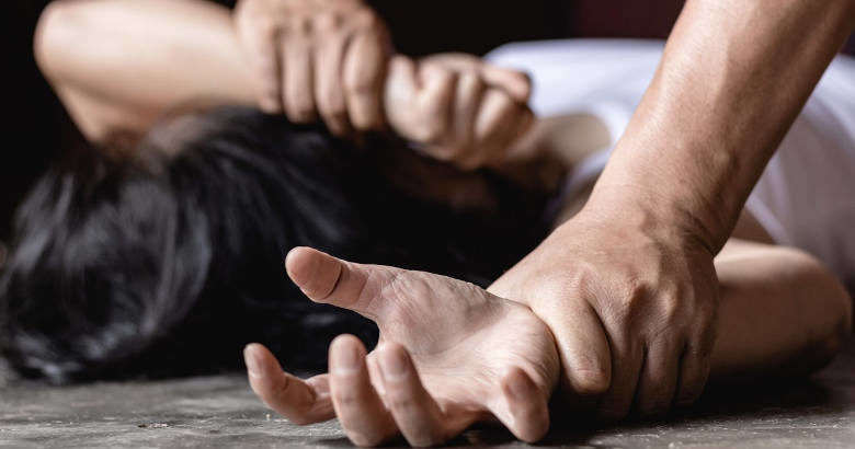 Ζάκυνθος: Ζευγάρι τσακώθηκε και τα πράγματα ξαφνικά ξέφυγαν – Η απίστευτη αντίδραση του άνδρα στην εν διαστάσει σύζυγό του Ζάκυνθος:-Ζευγάρι-τσακώθηκε-και-τα-πράγματα-ξαφνικά-ξέφυγαν-–-Η-απίστευτη-αντίδραση-του-άνδρα-στην-εν-διαστάσει-σύζυγό-του