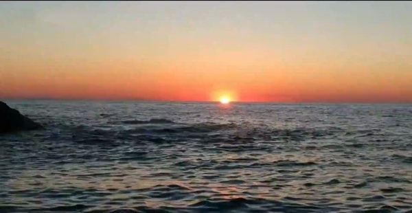 Ηλεία: Πάλευε 17 ώρες στη θάλασσα και τον έσωσαν ψαράδες με το καΐκι τους Ηλεία:-Πάλευε-17-ώρες-στη-θάλασσα-και-τον-έσωσαν-ψαράδες-με-το-καΐκι-τους