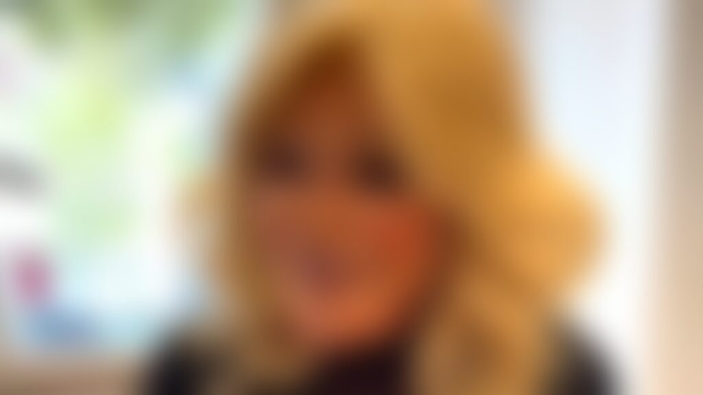 Πέθανε η δισεκατομμυριούχος «γυναίκα – γάτα» Πέθανε-η-δισεκατομμυριούχος-«γυναίκα-–-γάτα»