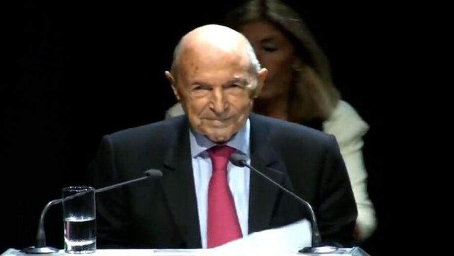 Πέθανε ο Κώστας Σημίτης Πέθανε-ο-Κώστας-Σημίτης