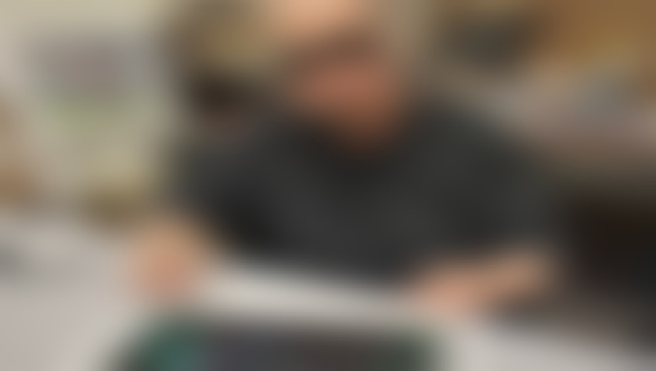 Σοκ!-Νεκρός-ο-θρυλικός-Έλληνας-σχεδιαστής…