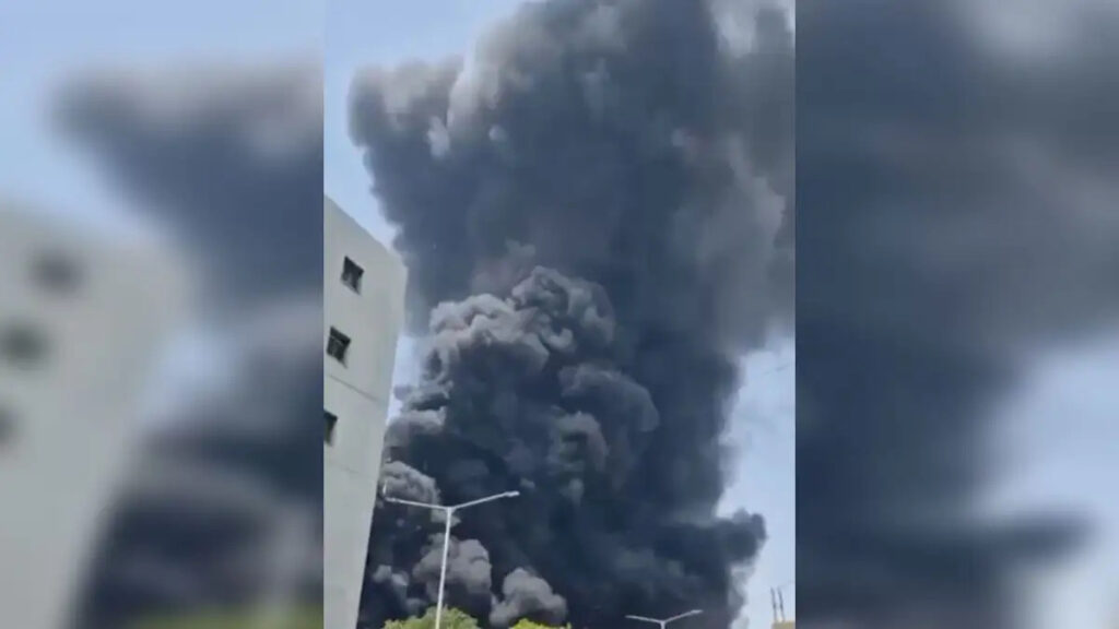 Έκτακτο-–-Τραγωδία!-Συνετρίβη-αεροσκάφος-με-242-επιβαίνοντες-της-air-india,-που-είχε-προορισμό-το…