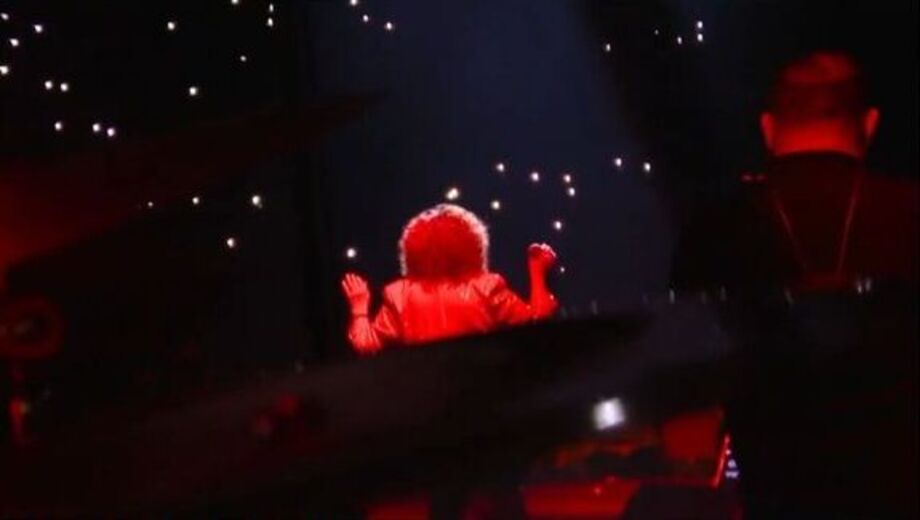 Ώρες-αγωνίας!-–-Εγκλωβισμένοι-στο-Ισραήλ-γνωστοί-Έλληνες-τραγουδιστές-–-Ποιοι-είναι;