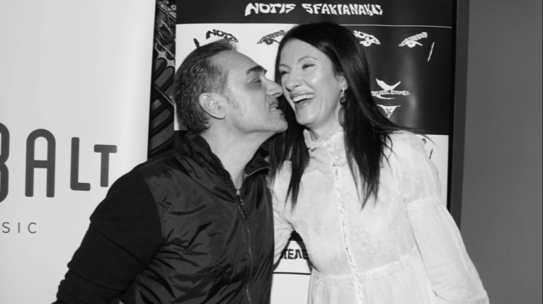 Κίλι-Σφακιανάκη:-Αυτό-το-τραγούδι-ακούστηκε-στην-κηδεία-της-και-λύγισαν-όλοι-–-Πού-ήταν-ο-Νότης;