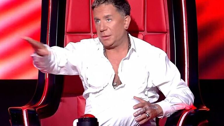 Γιώργος-Μαζωνάκης:-Ώρες-αγωνίας-για-τον-τραγουδιστή!-–-Εσπευσμένα-στο-νοσοκομείο