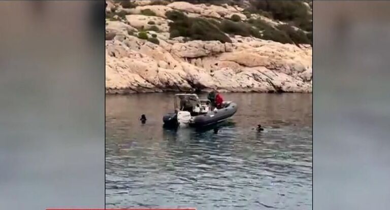 Θρίλερ στα Λιμανάκια Βουλιαγμένης! Ποιος είναι ο 34χρονος που ψάχνουν; Τι λέει ο συνοδός του Θρίλερ-στα-Λιμανάκια-Βουλιαγμένης!-Ποιος-είναι-ο-34χρονος-που-ψάχνουν;-Τι-λέει-ο-συνοδός-του