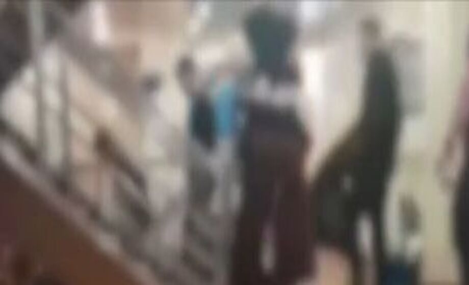 Έκτακτο -Ελλάδα: Φρίκη μέσα σε καράβι που μετέφερε μαθητές στην πενθήμερη! Ούρλιαζαν τα κορίτσια! “Βοήθεια…” (Βίντεο σοκ) Έκτακτο-Ελλάδα:-Φρίκη-μέσα-σε-καράβι-που-μετέφερε-μαθητές-στην-πενθήμερη!-Ούρλιαζαν-τα-κορίτσια!-“Βοήθεια…”-(Βίντεο-σοκ)