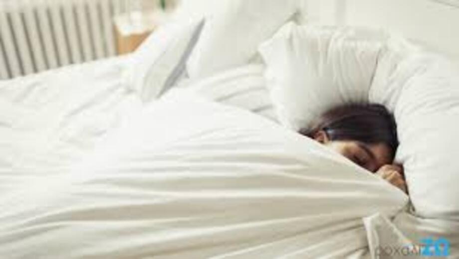 Τι σημαινει όταν ένας νεκρός σου μιλάει σε ένα όνειρο; Ποιο μήνυμα σου μεταφέρει; Τι-σημαινει-όταν-ένας-νεκρός-σου-μιλάει-σε-ένα-όνειρο;-Ποιο-μήνυμα-σου-μεταφέρει;