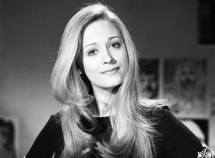 Νόρα Βαλσάμη: Ο γιος της δημοσίευσε μία σπάνια φωτογραφία της – Αγνώριστη η γνωστή ηθοποιός, μετά τον θάνατο του συζύγου της Νόρα-Βαλσάμη:-Ο-γιος-της-δημοσίευσε-μία-σπάνια-φωτογραφία-της-–-Αγνώριστη-η-γνωστή-ηθοποιός,-μετά-τον-θάνατο-του-συζύγου-της