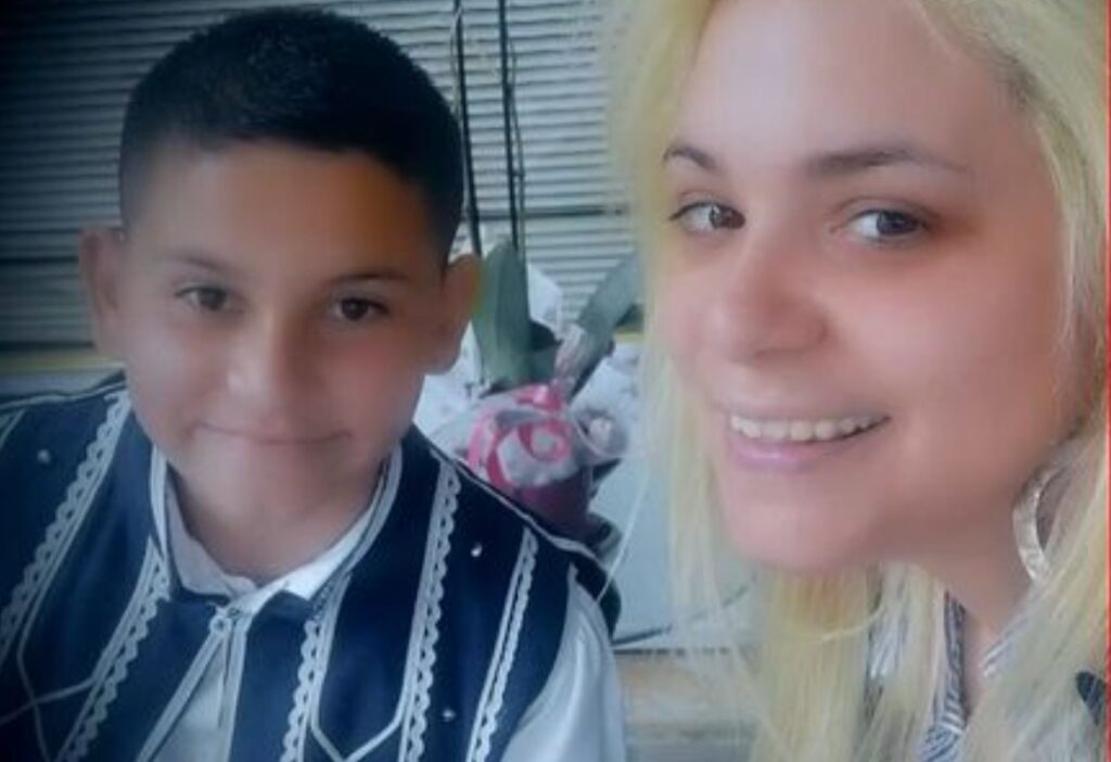 Ξεσπά η μητέρα του 13χρονου, που βρήκε φρικτό θάνατο! Ποιος του αγόρασε το πατίνι; Ξεσπά-η-μητέρα-του-13χρονου,-που-βρήκε-φρικτό-θάνατο!-Ποιος-του-αγόρασε-το-πατίνι;