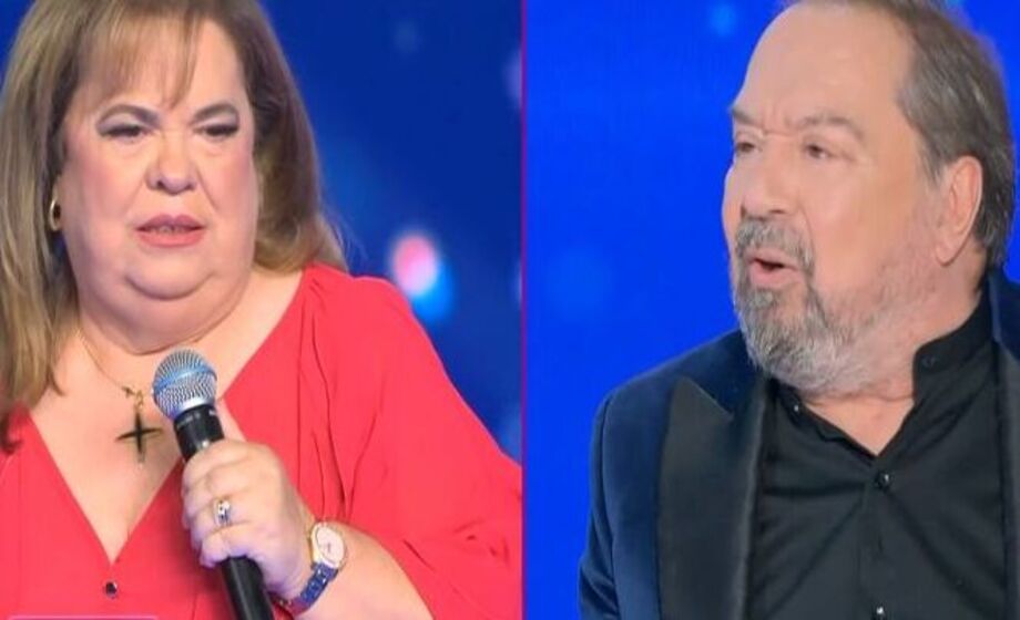 J2US: Αρπάχτηκαν Θώδη – Φασουλής στο πλατό – Είστε για τα πανηγύρια… j2us:-Αρπάχτηκαν-Θώδη-–-Φασουλής-στο-πλατό-–-Είστε-για-τα-πανηγύρια…