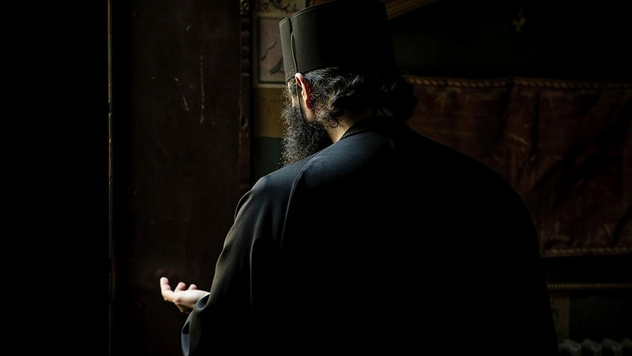 Ελλάδα: Σοκαριστικό και πρωτοφανές περιστατικό με μοναχό! Αφού τον έβαλαν σε ασθενοφόρο… Ελλάδα:-Σοκαριστικό-και-πρωτοφανές-περιστατικό-με-μοναχό!-Αφού-τον-έβαλαν-σε-ασθενοφόρο…