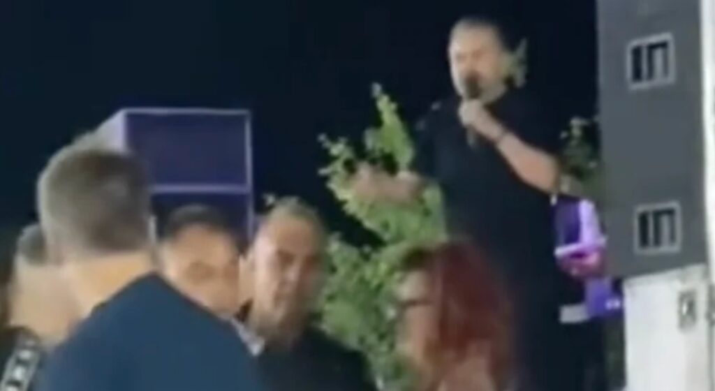 Σταμάτης-Γονίδης:-Καυγάς,-β@@@@-και-ένας-έξαλλος-Γονίδης-να-φωνάζει-–-“Βγάλε-τον-έξω,-ρε”-(Βίντεο)