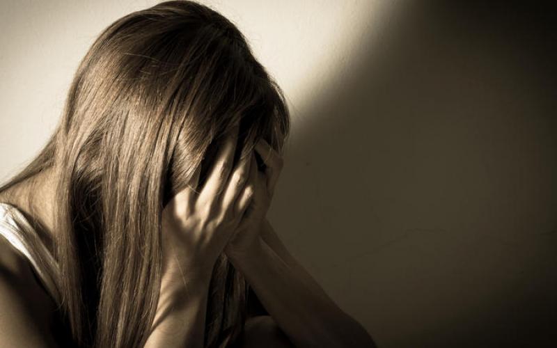 Ανείπωτη οικογενειακή τραγωδία χτύπησε σπίτι στα Τρίκαλα Ανείπωτη-οικογενειακή-τραγωδία-χτύπησε-σπίτι-στα-Τρίκαλα
