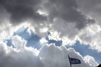 Απότομη-αλλαγή-του-καιρού-τις-επόμενες-ώρες-–-Ποιες-περιοχές-επηρεάζονται-πρώτες
