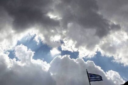 Απότομη-αλλαγή-του-καιρού-τις-επόμενες-ώρες-–-Ποιες-περιοχές-επηρεάζονται-πρώτες