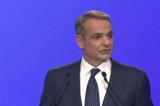 ΔΕΘ:-Τα-ανακοόινωσε-ο-Μητσοτάκης-–-Επίδομα-Χριστουγέννων,-κατάργηση-τεκμηρίων-και-εξτρά-χρήματα-στους-συνταξιούχους